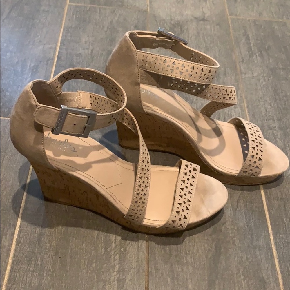 Charles by Charles David Shoes